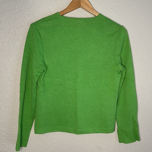 Vintage St John Sport Kelly Green Sweater V Neck Logo Gold Buttons Preppy Twee - Picture 5 of 8